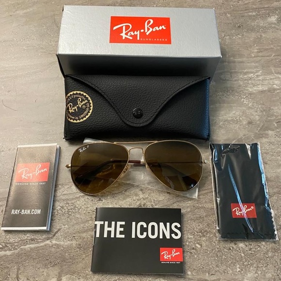 Ray-Ban Accessories - Large Ray- Ban Aviator Classic Polarized Brown Gradient Sunglasses